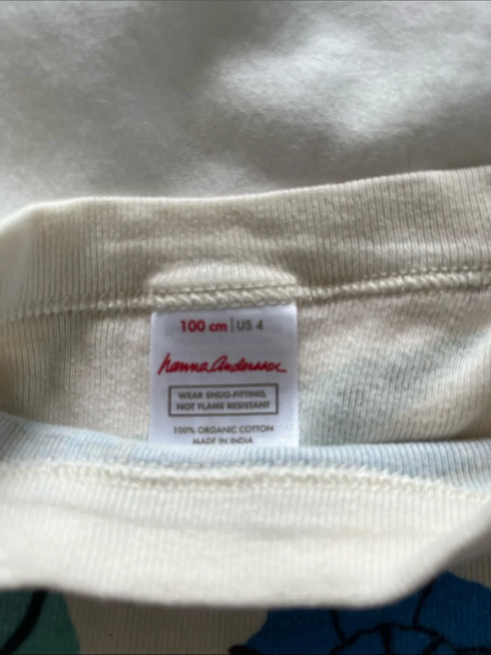 Hanna Andersson Cream Top with Multicolor Shell Print